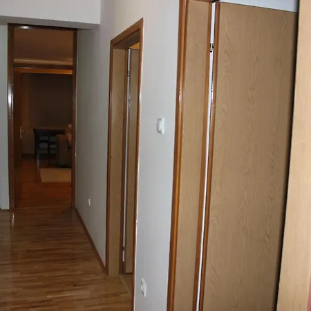 Romana Apartamento *